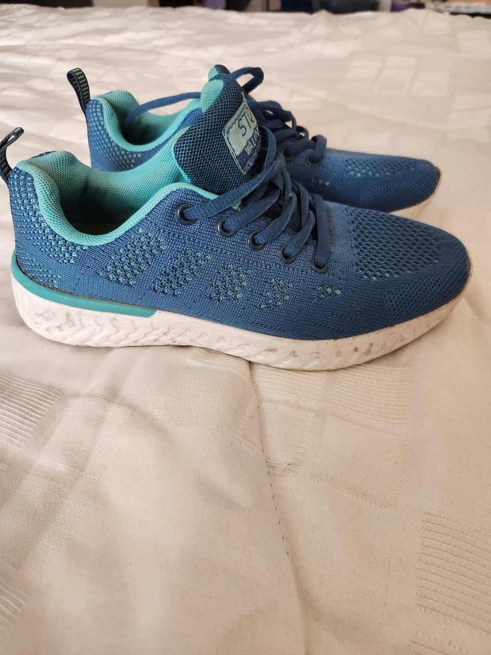 Kids Navy Blue Knit Lace-Up Sneakers with Teal Lining - Picture 2 of 3